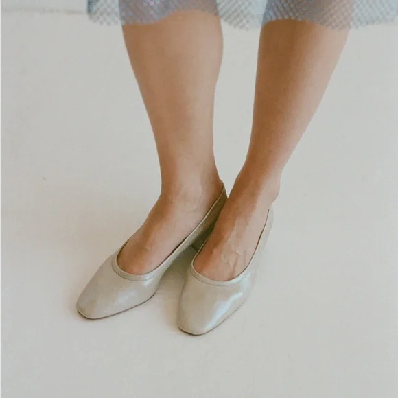 MARYAM NASSIR ZADEH - Picture 2 of 6